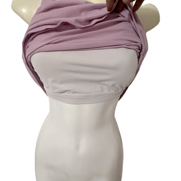 Lululemon tank top size 4 - Picture 6 of 7